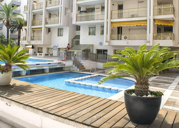 Aparthotel Ona 3*